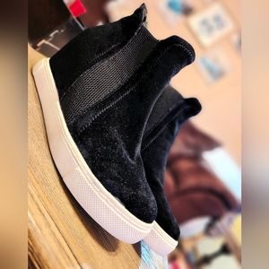 Steve Madden Womens  Boots